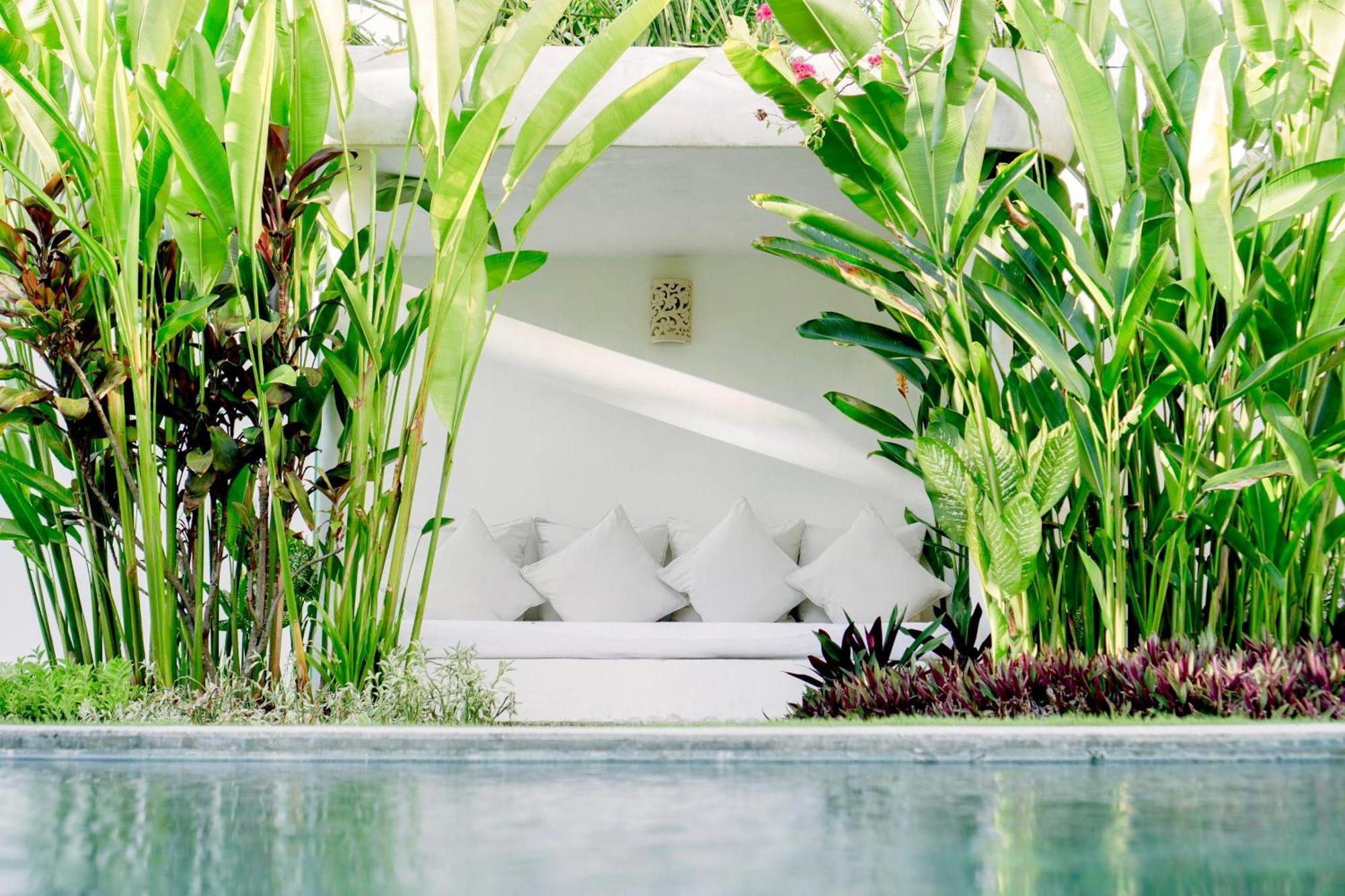 Eden The Residence At The Sea Seminyak Экстерьер фото